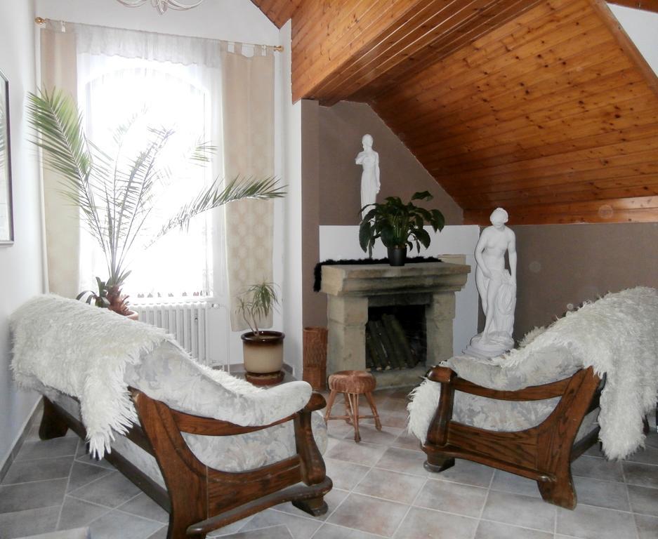 Pension Libra Velesin Exterior photo