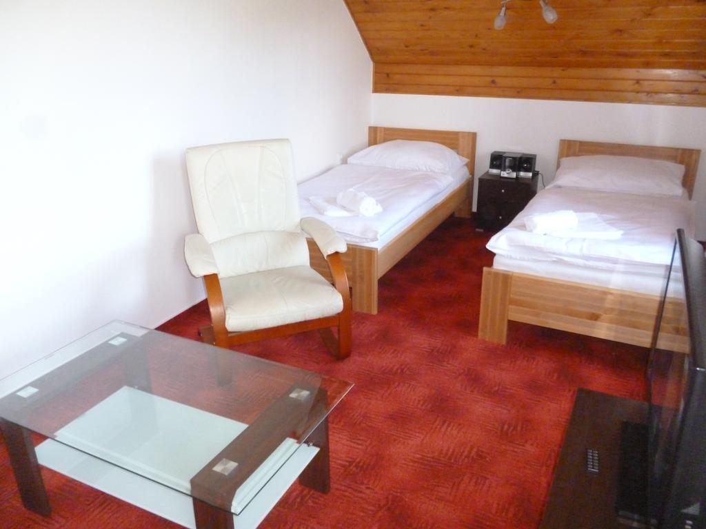 Pension Libra Velesin Exterior photo